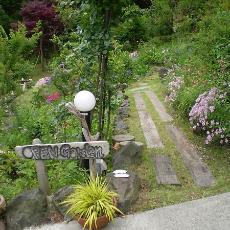 Chiisana Hotel Hanaikada 伊东 外观 照片