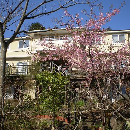 Chiisana Hotel Hanaikada 伊东 外观 照片