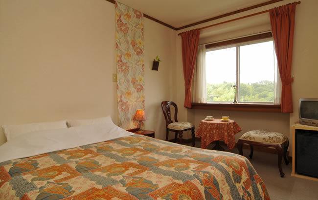 Chiisana Hotel Hanaikada 伊东 外观 照片
