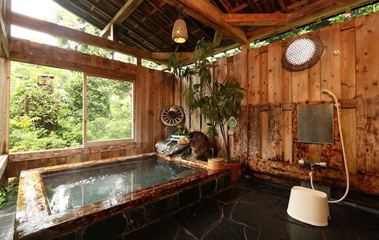 Chiisana Hotel Hanaikada 伊东 外观 照片