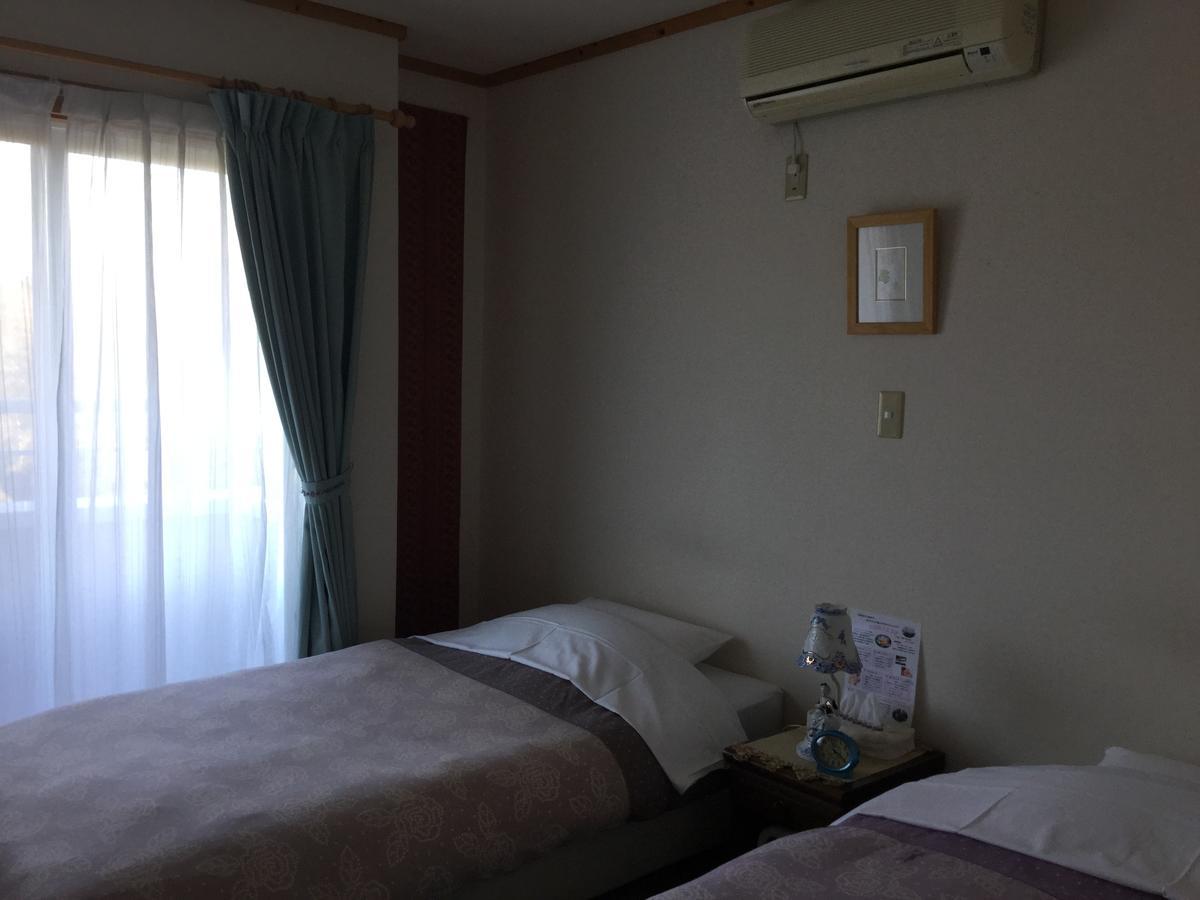 Chiisana Hotel Hanaikada 伊东 外观 照片