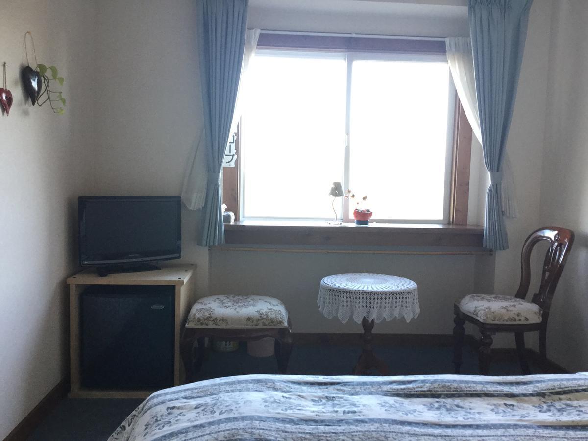 Chiisana Hotel Hanaikada 伊东 外观 照片