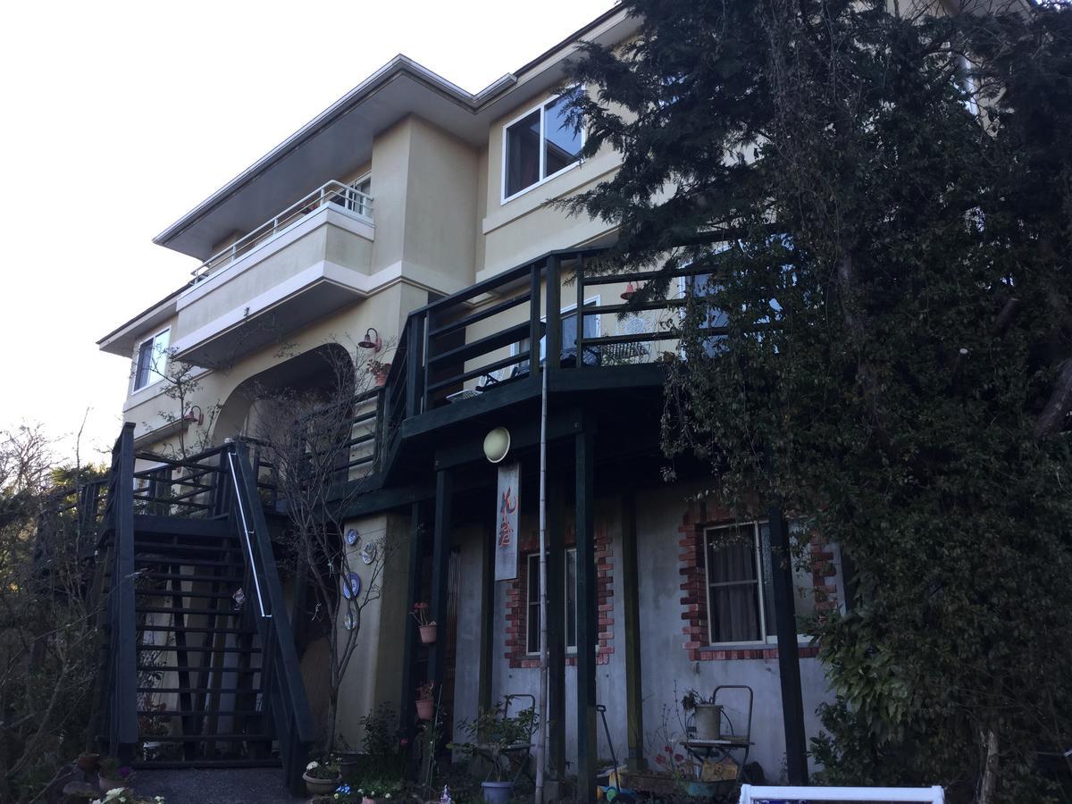Chiisana Hotel Hanaikada 伊东 外观 照片