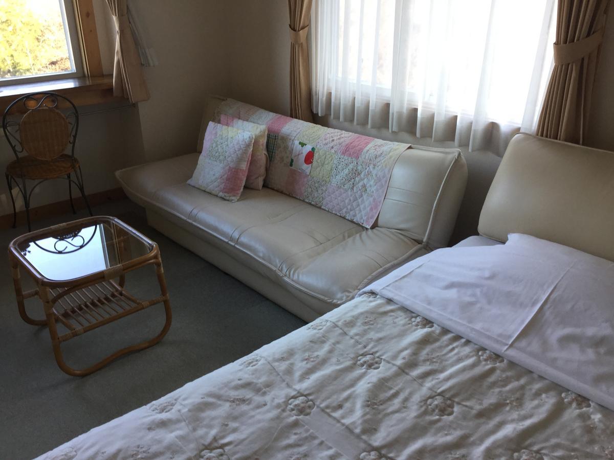 Chiisana Hotel Hanaikada 伊东 外观 照片