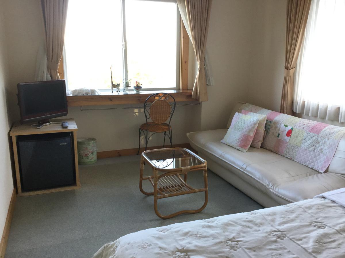 Chiisana Hotel Hanaikada 伊东 外观 照片